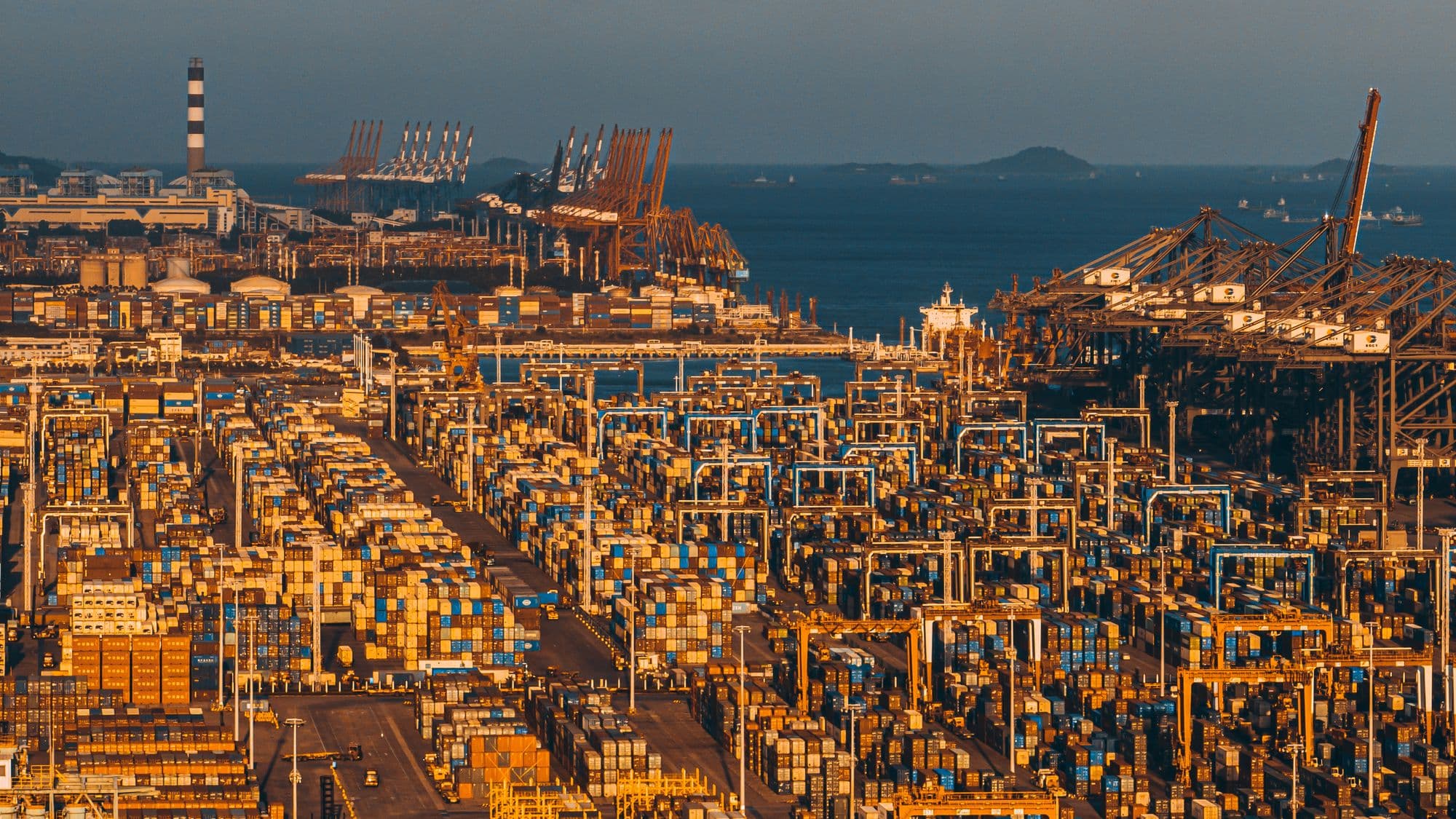 Paying suppliers in China